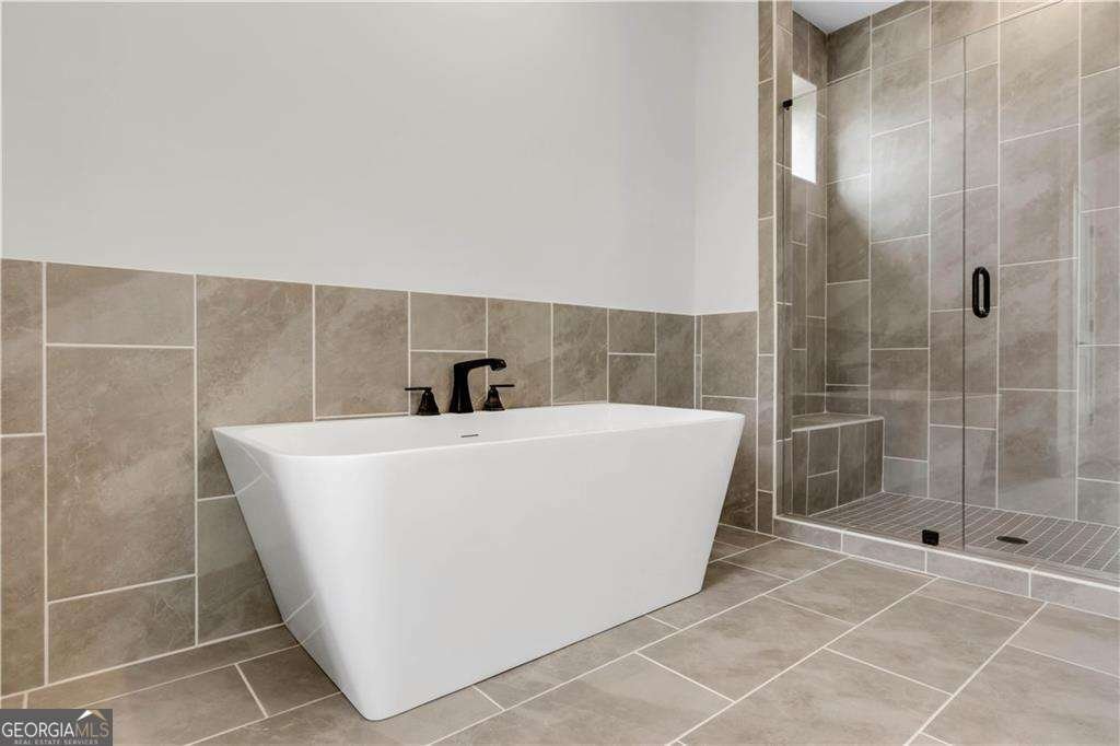 3615 Belle Fileds Crossing Suwanee - Photo 19