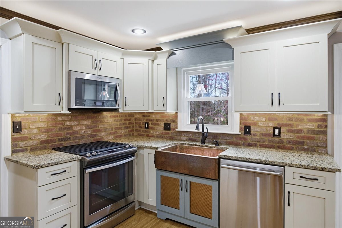 206 Chateau Drive Fayetteville - Photo 13