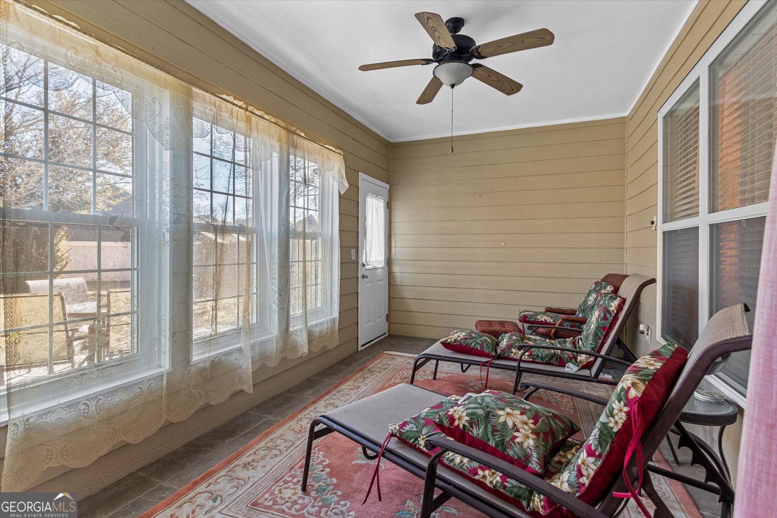 2245 Hickory Station Circle Snellville - Photo 16