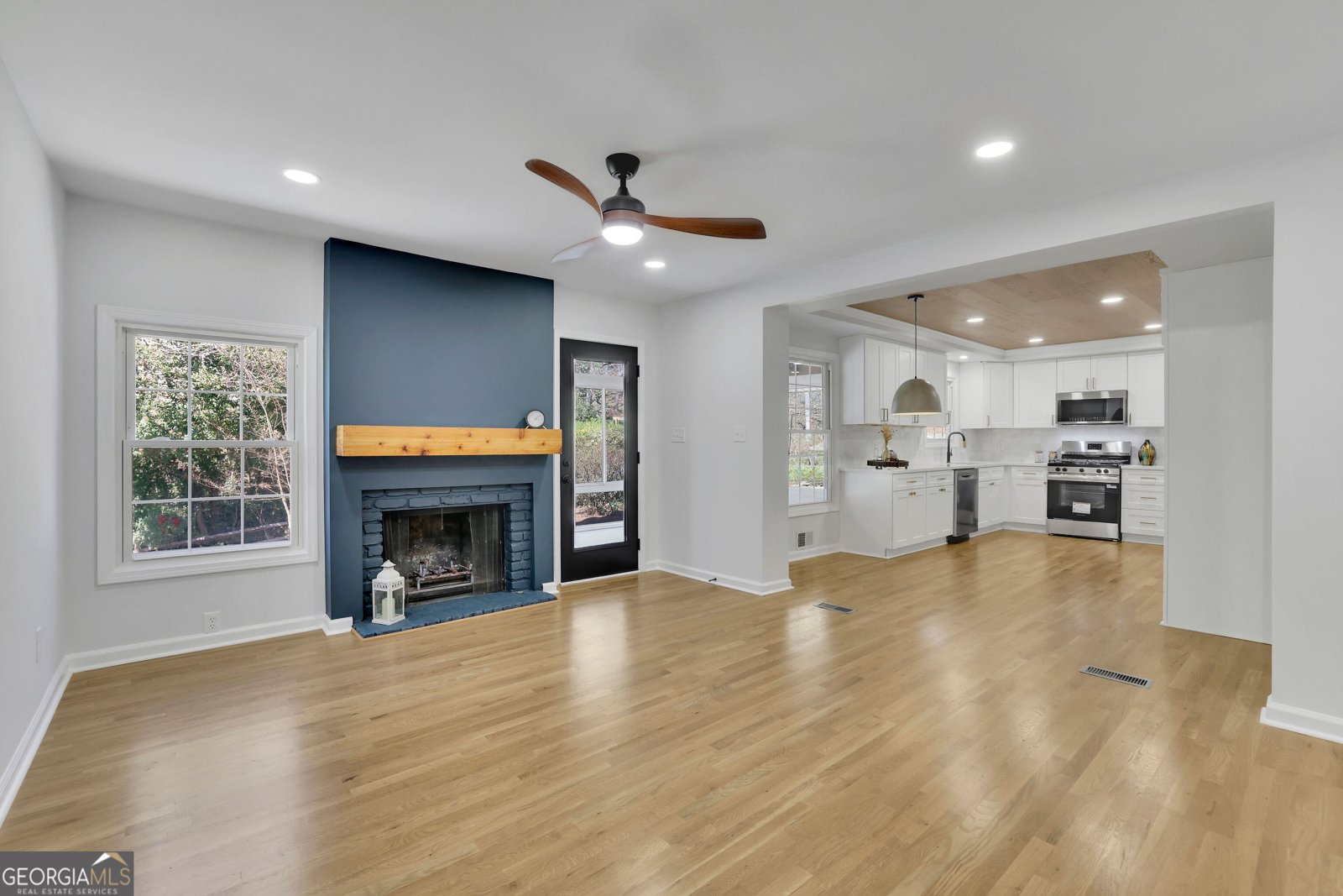 232 Lamplighter Lane Marietta - Photo 6