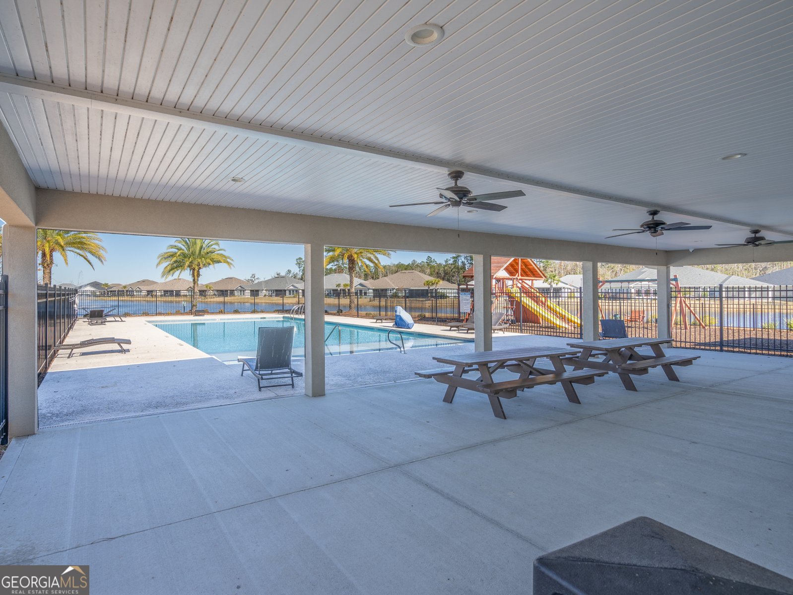 137 Ryan Nicholas Drive Kingsland - Photo 34