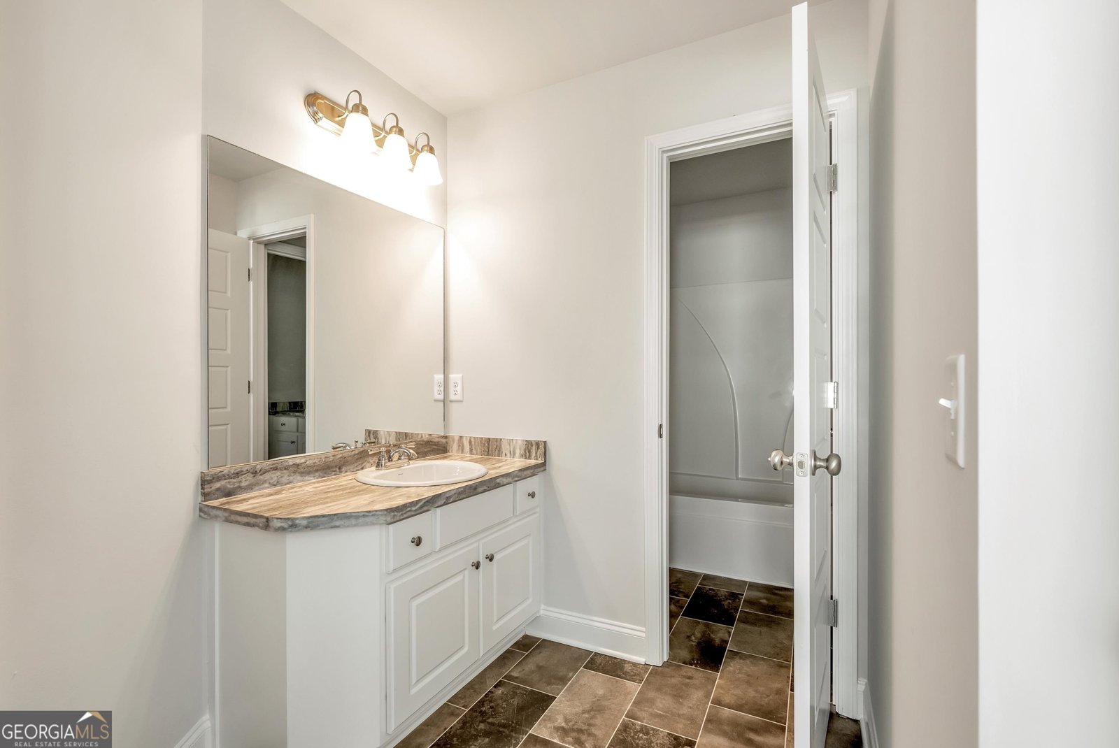 438 Equestrian Walk Winder - Photo 29