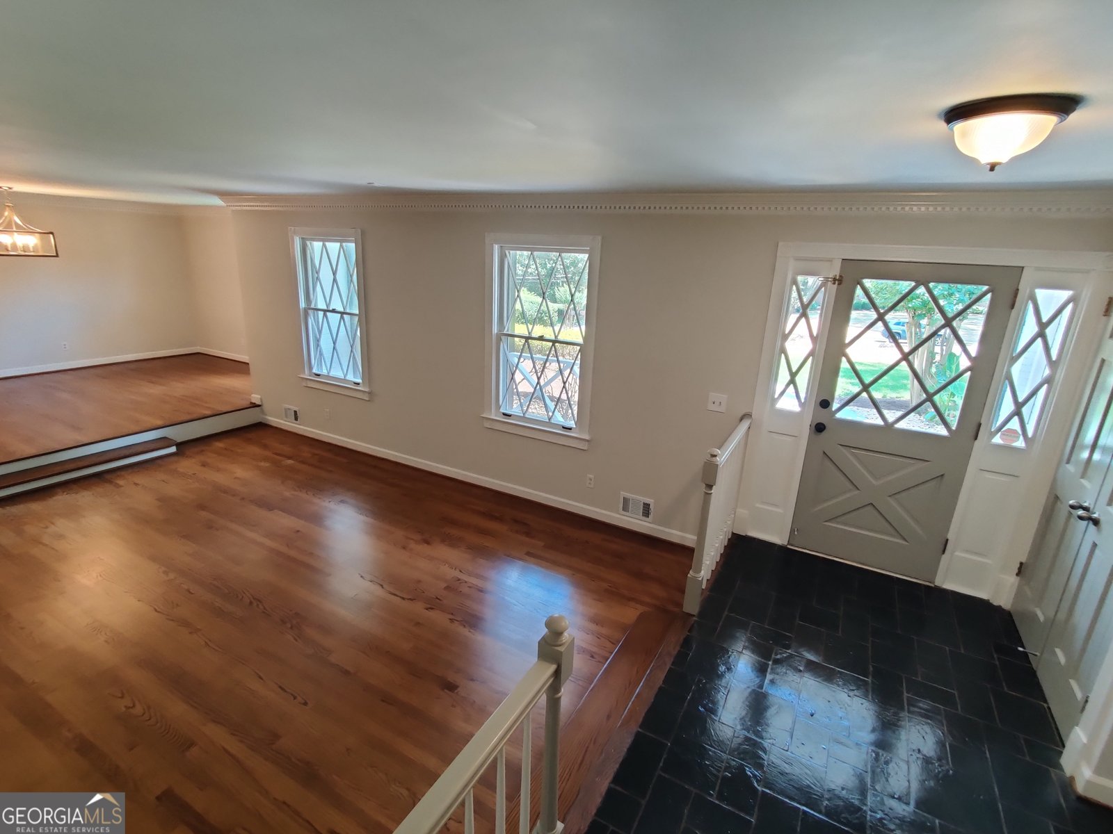 7640 Ryefield Drive Sandy Springs - Photo 11