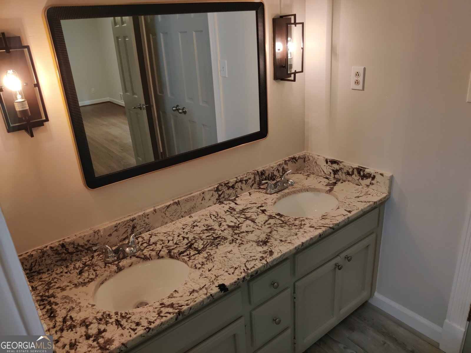 7640 Ryefield Drive Sandy Springs - Photo 17