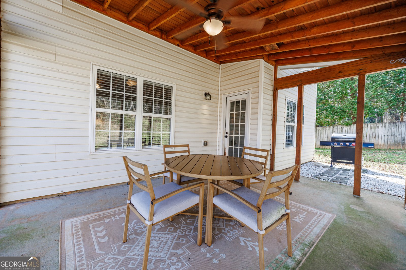 134 Lexington Parke Drive Woodstock - Photo 6