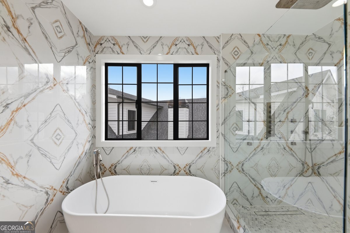 1385 Sylvan Circle Brookhaven - Photo 17