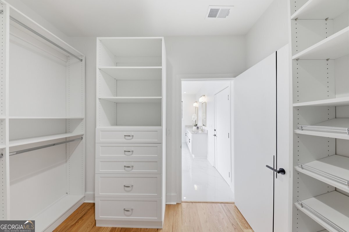 1385 Sylvan Circle Brookhaven - Photo 18