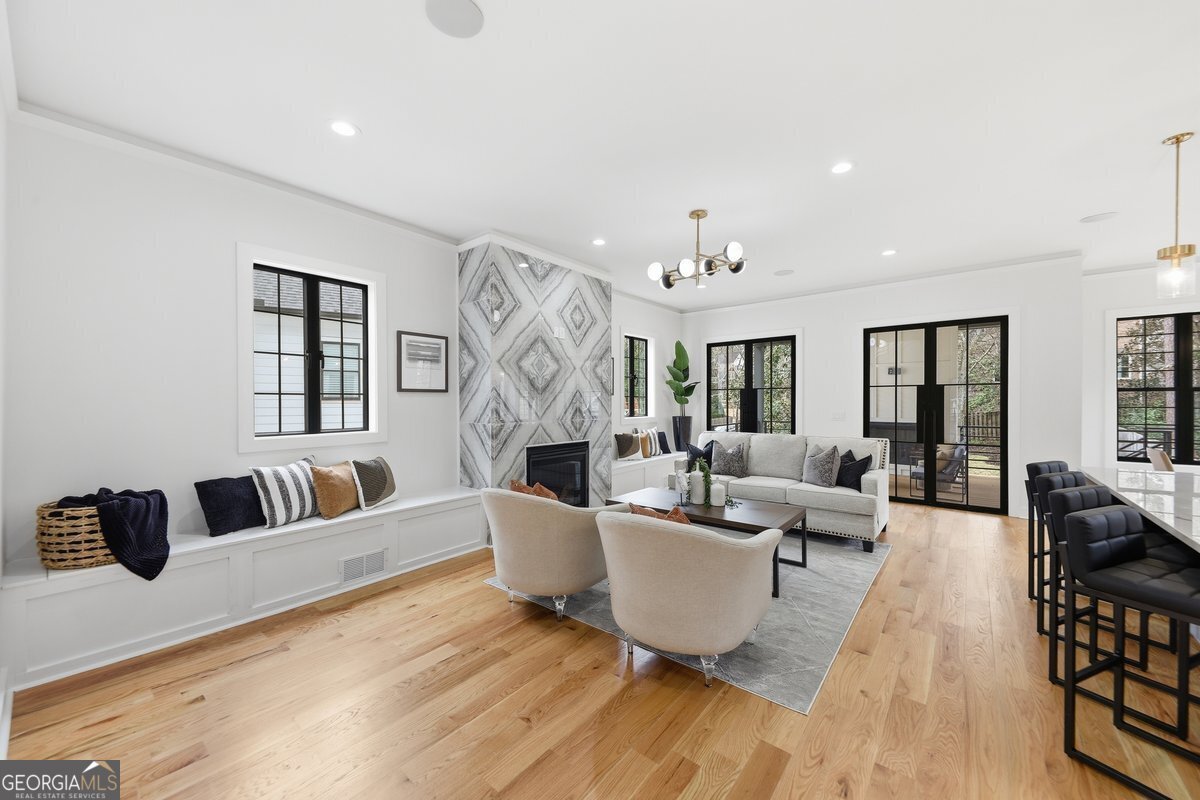 1385 Sylvan Circle Brookhaven - Photo 6