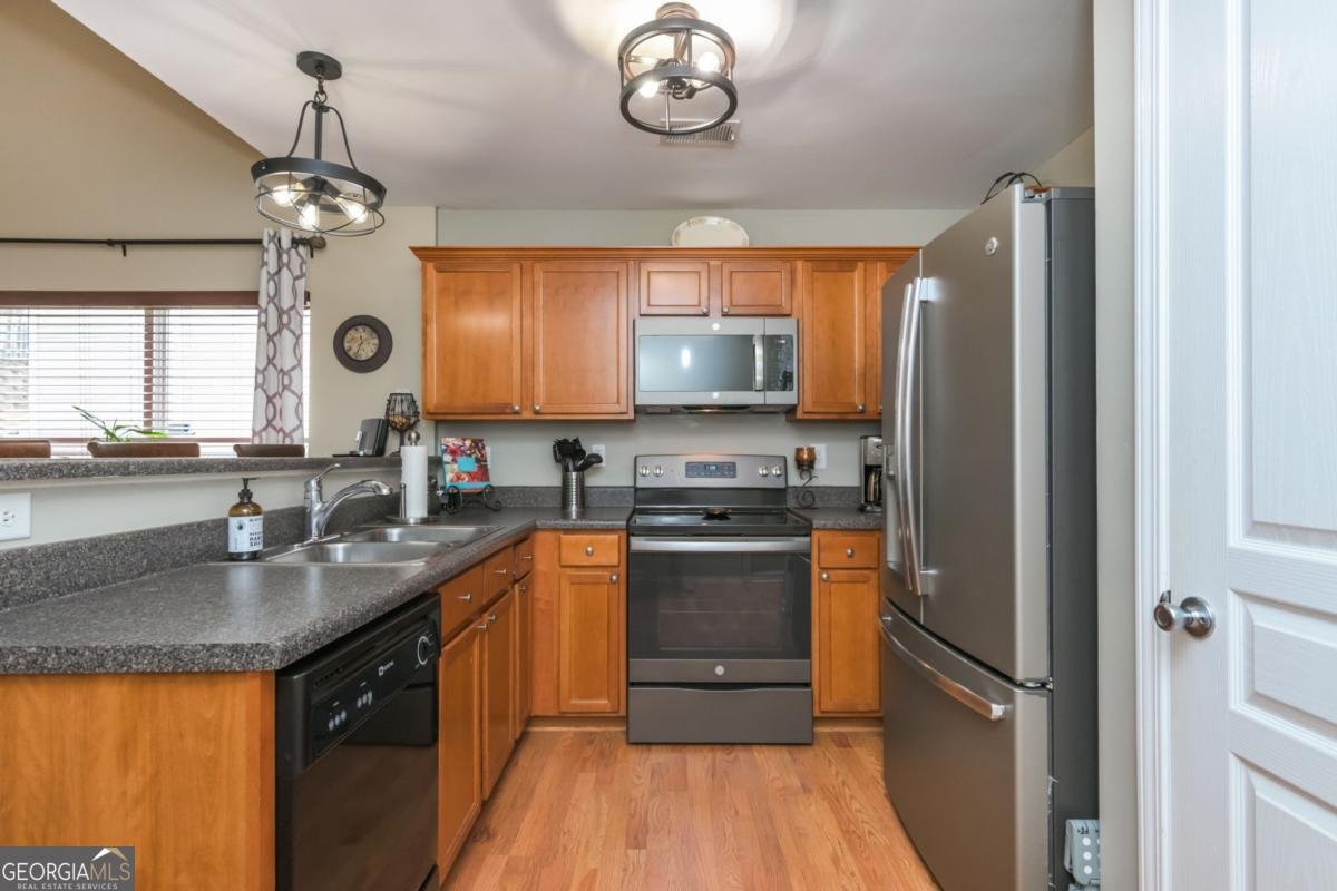 126 Oakview Passage Canton - Photo 9