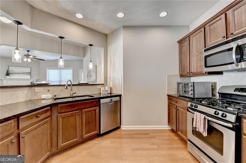 2505 Thackery Court Cumming - Photo 24