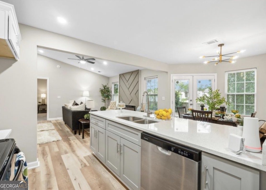 6035 Creekford Drive Lithonia - Photo 8