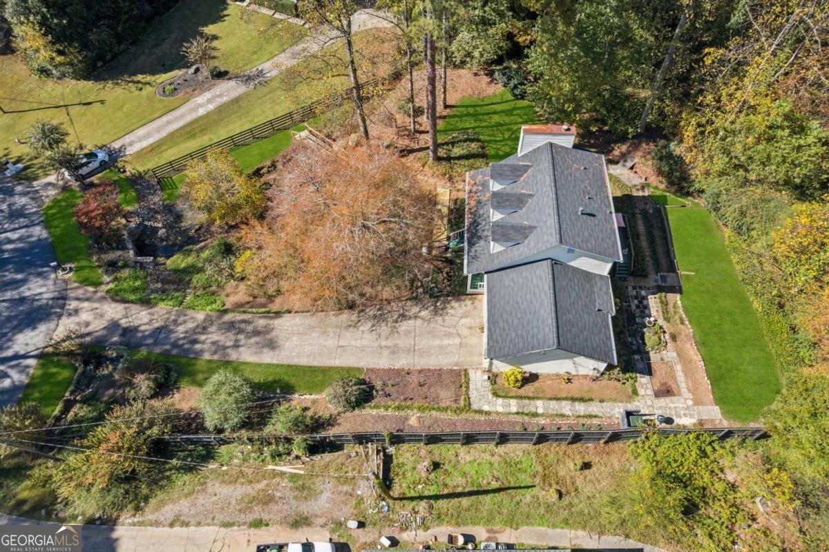 225 White Pines Drive Alpharetta - Photo 11