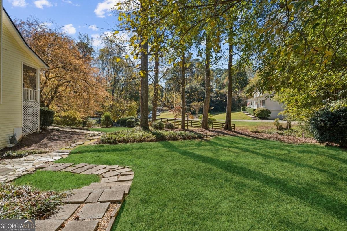 225 White Pines Drive Alpharetta - Photo 44