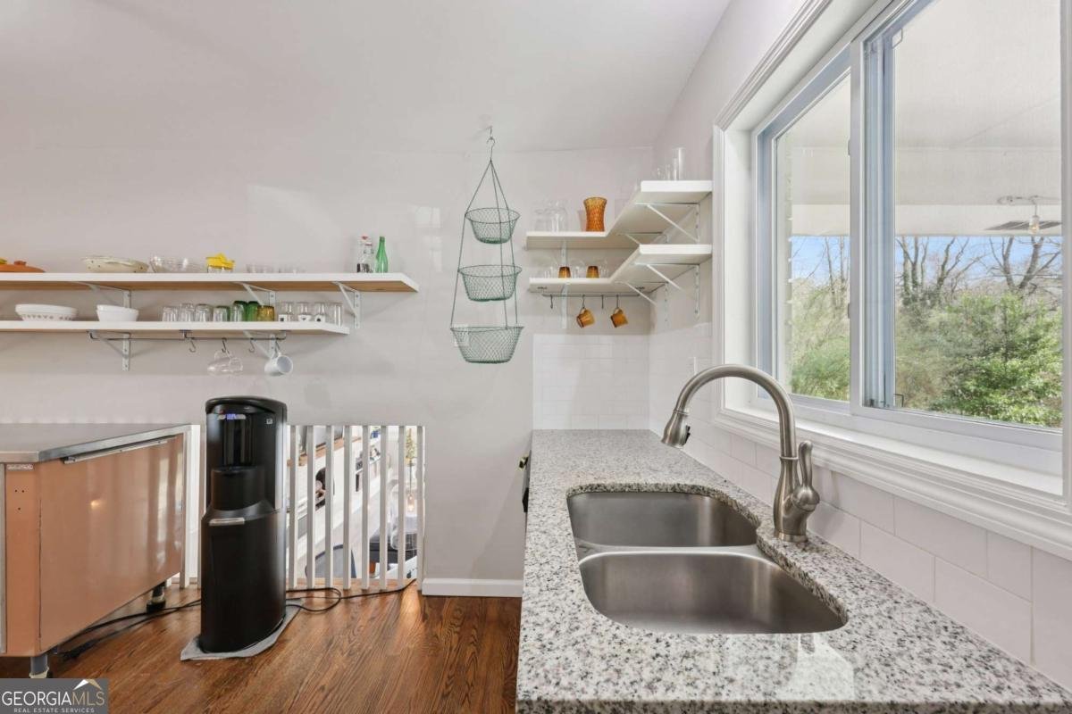 3133 Columbia Woods Drive Decatur - Photo 10