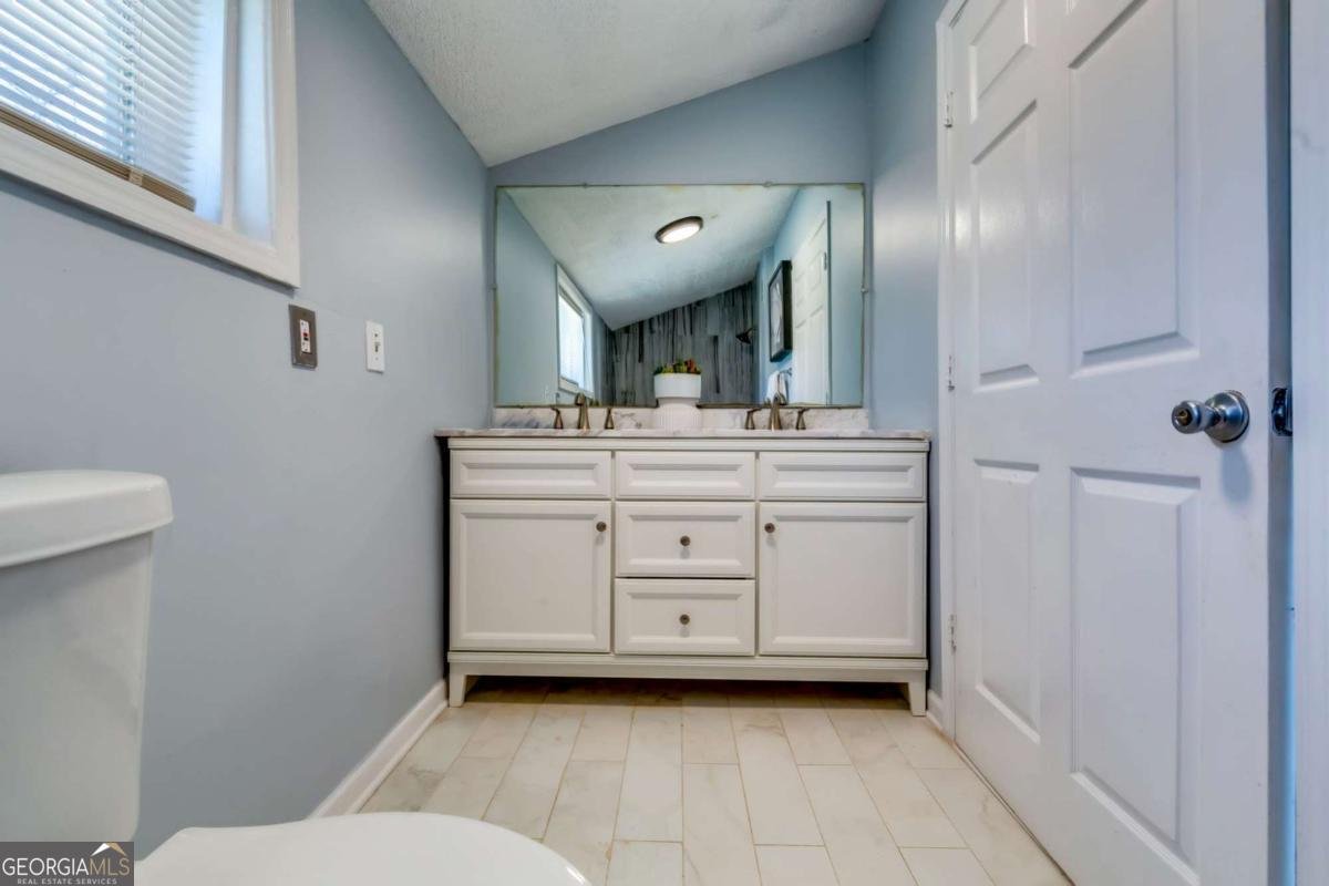 1584 Hairston Road Stone Mountain - Photo 21