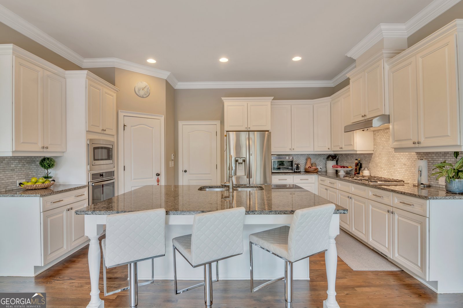 5368 Broadwood Avenue Peachtree Corners - Photo 13