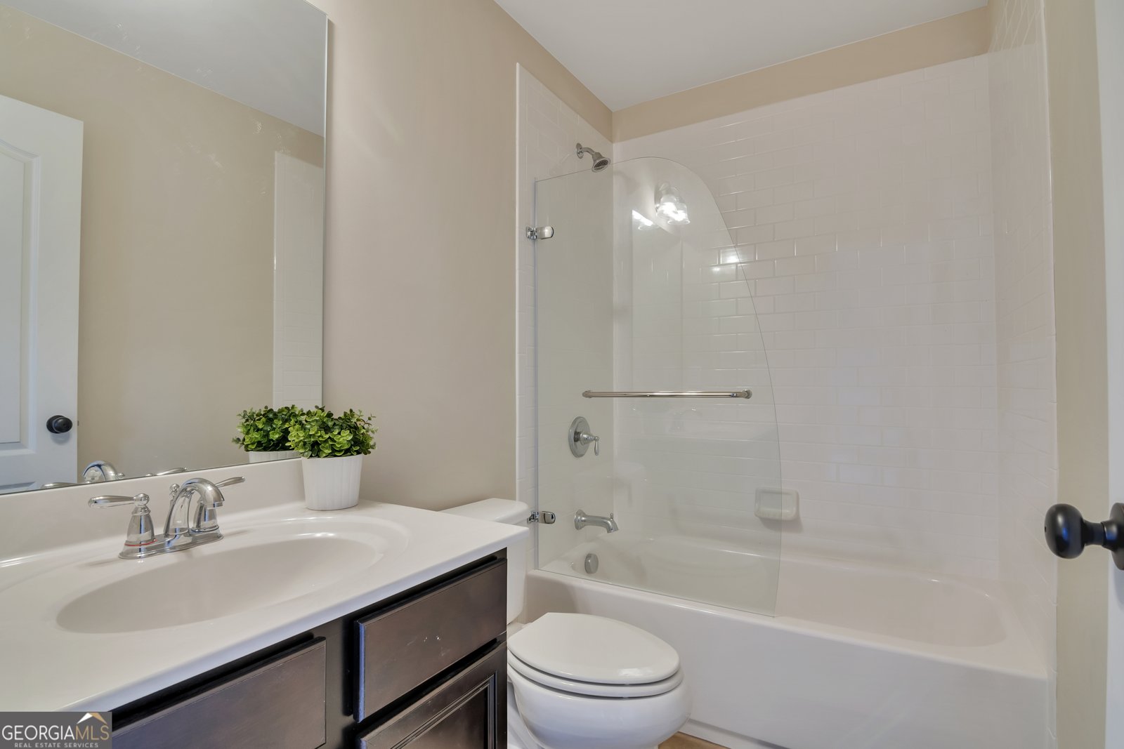 5368 Broadwood Avenue Peachtree Corners - Photo 25