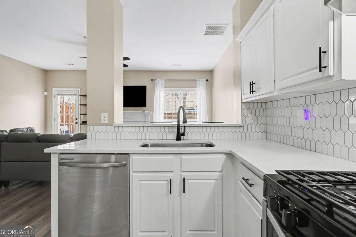 7077 Biltmore Trace Lithonia - Photo 6