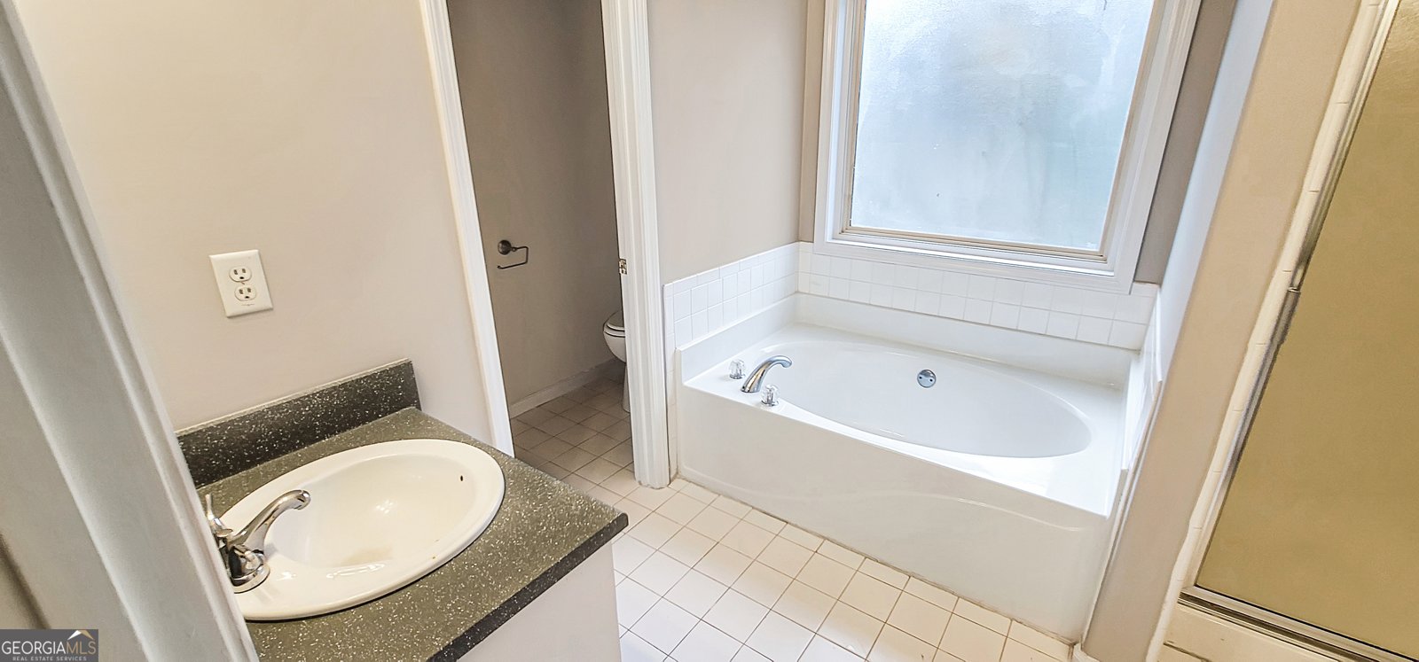 326 Henderson Lake Drive Loganville - Photo 14