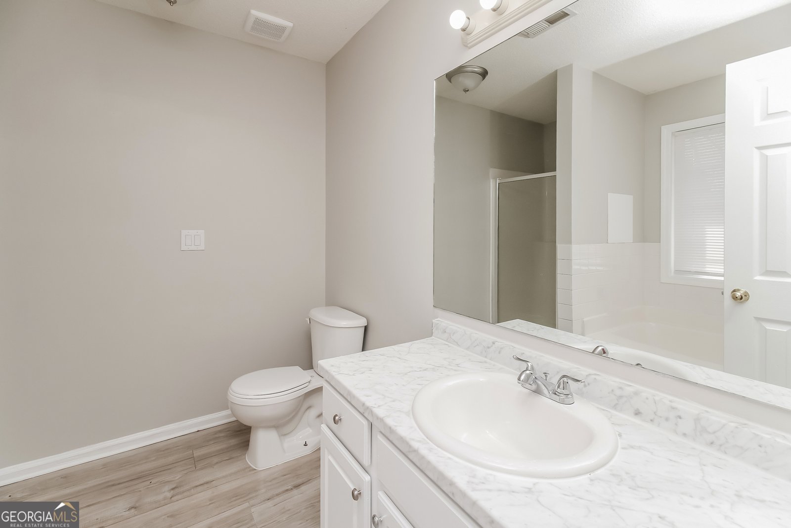 6055 Yellowood Court Atlanta - Photo 12