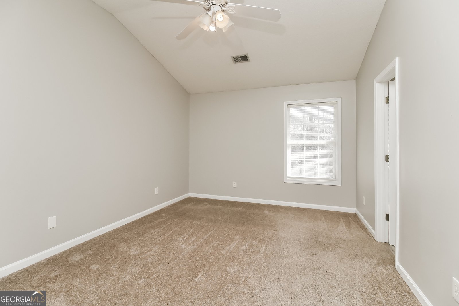 6055 Yellowood Court Atlanta - Photo 14