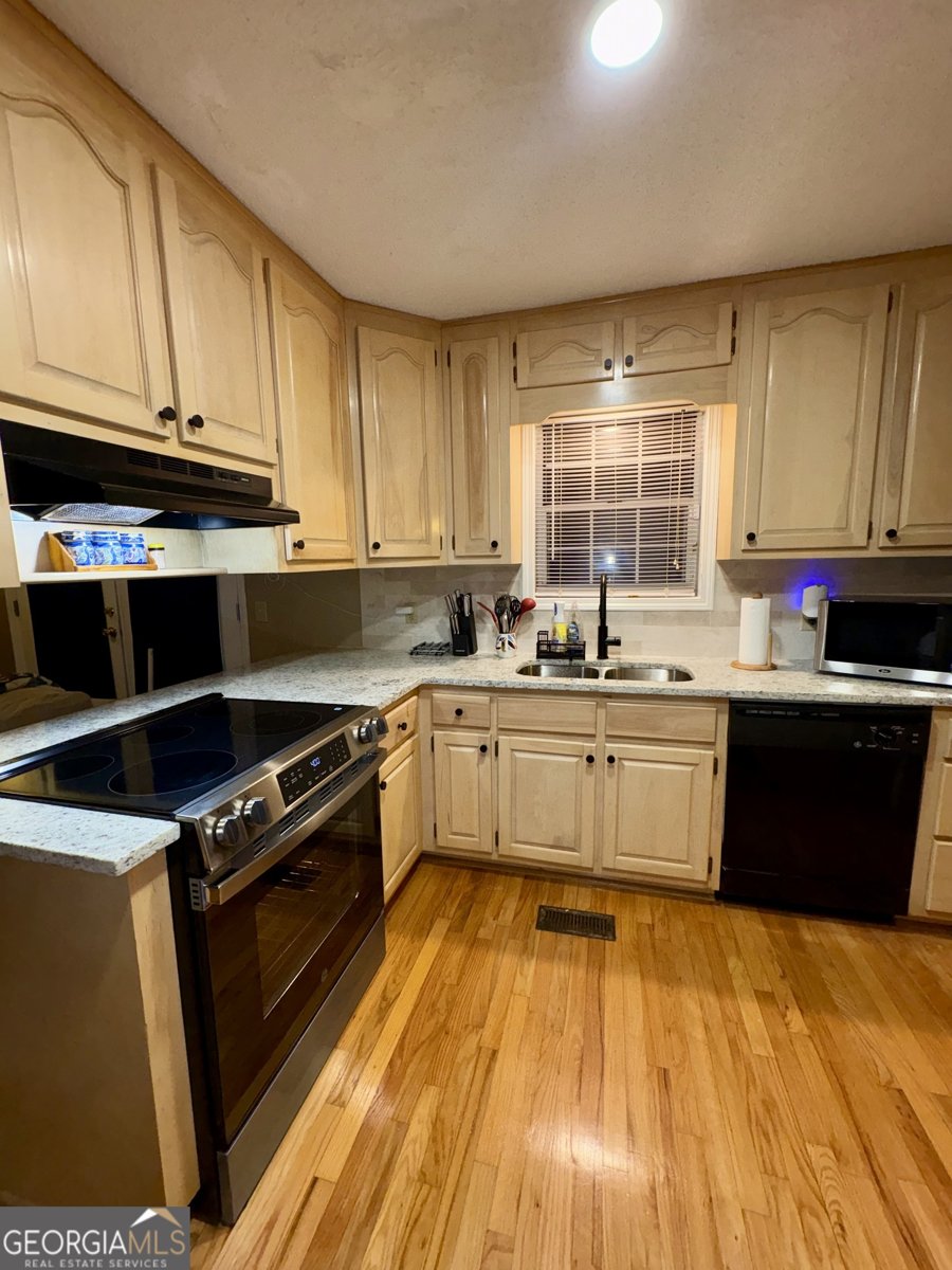 9636 Squirrel Wood Run Douglasville - Photo 18