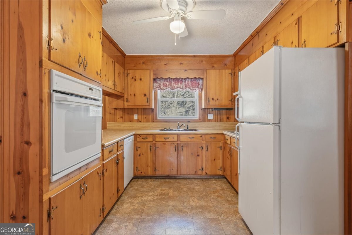 1529 Wax Road Silver Creek - Photo 11