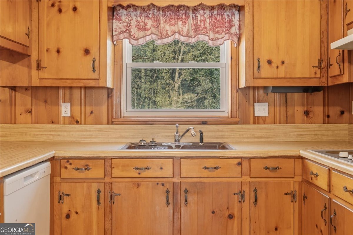 1529 Wax Road Silver Creek - Photo 15