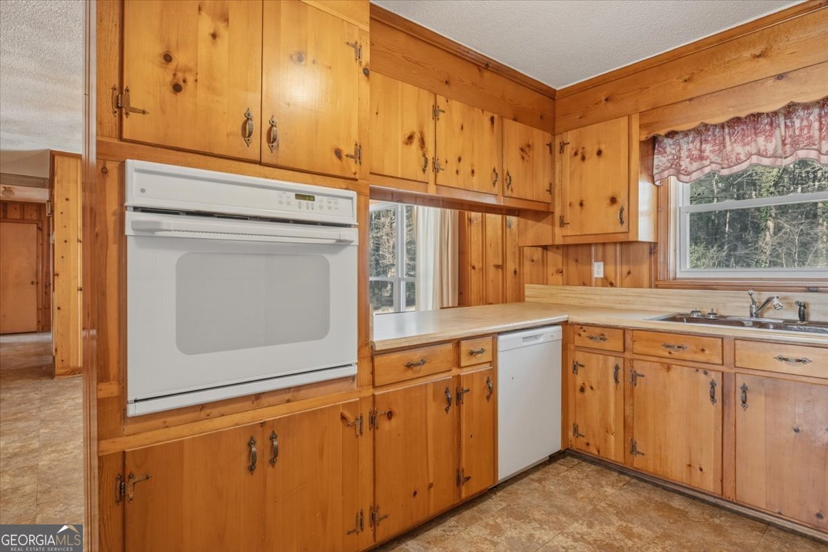 1529 Wax Road Silver Creek - Photo 16