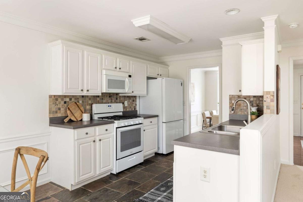 200 Persimmon Trail Woodstock - Photo 10