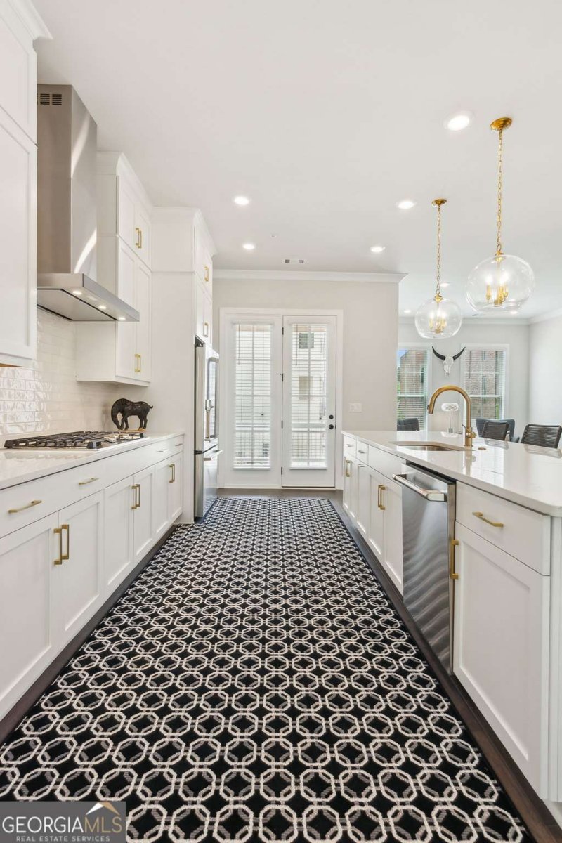 427 Burton Drive Alpharetta - Photo 13