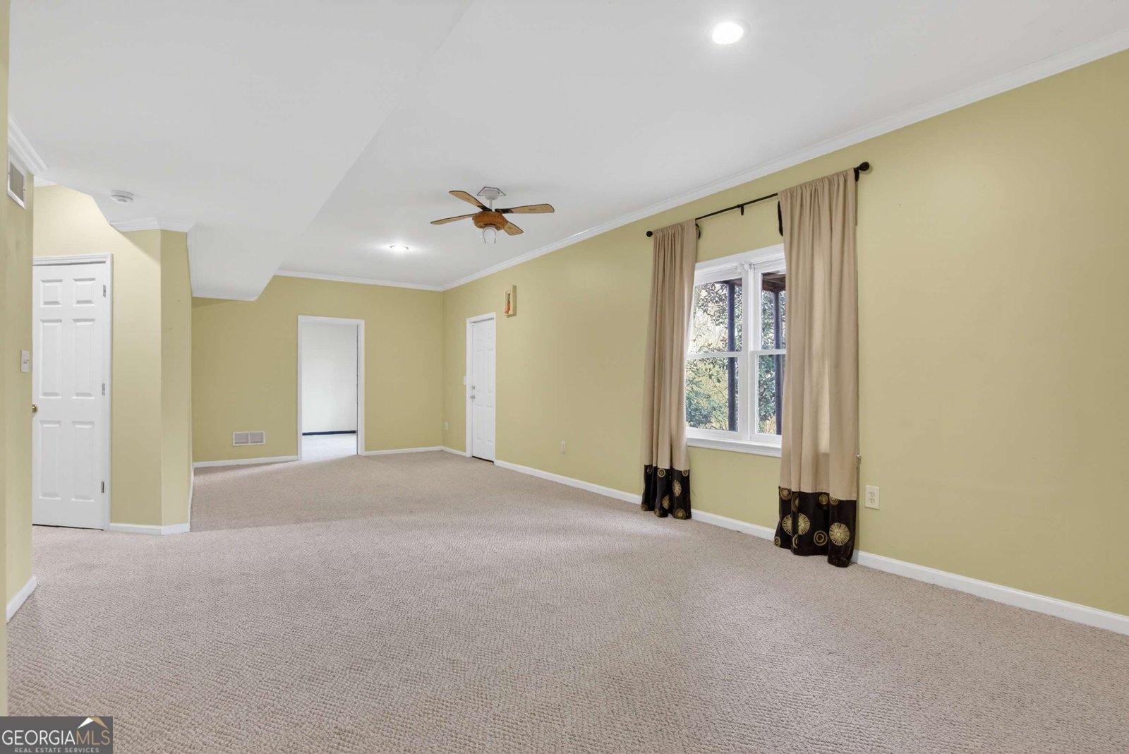 10950 Regal Forest Drive Johns Creek - Photo 34