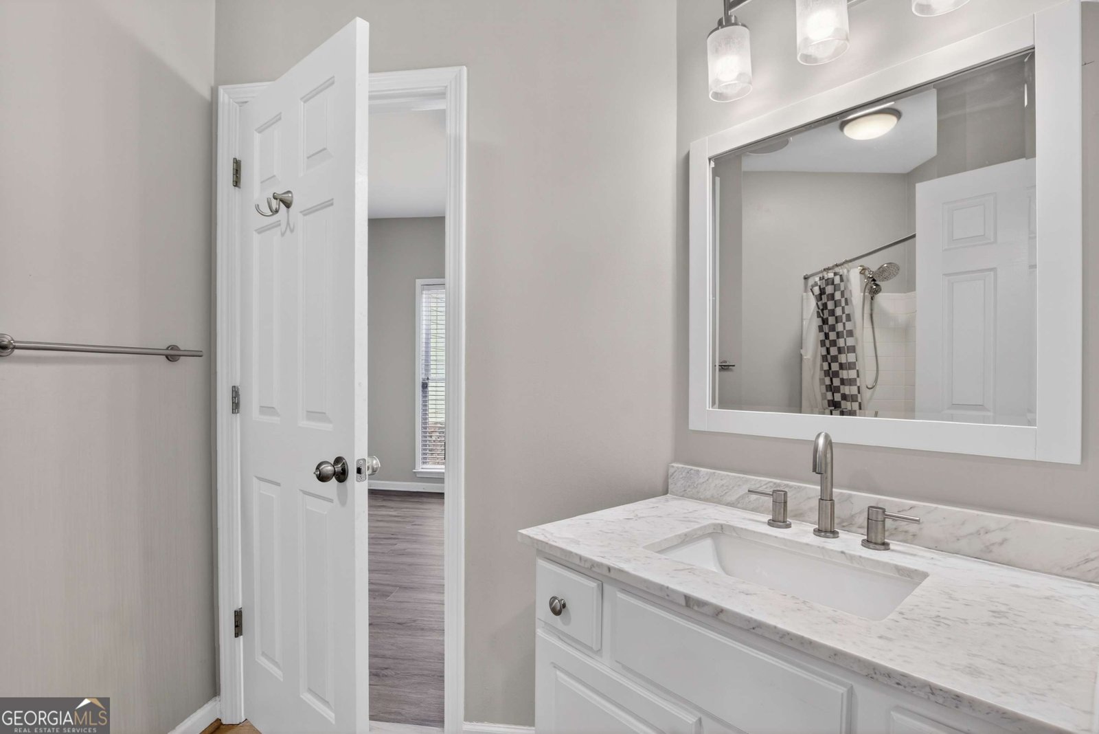 10950 Regal Forest Drive Johns Creek - Photo 8