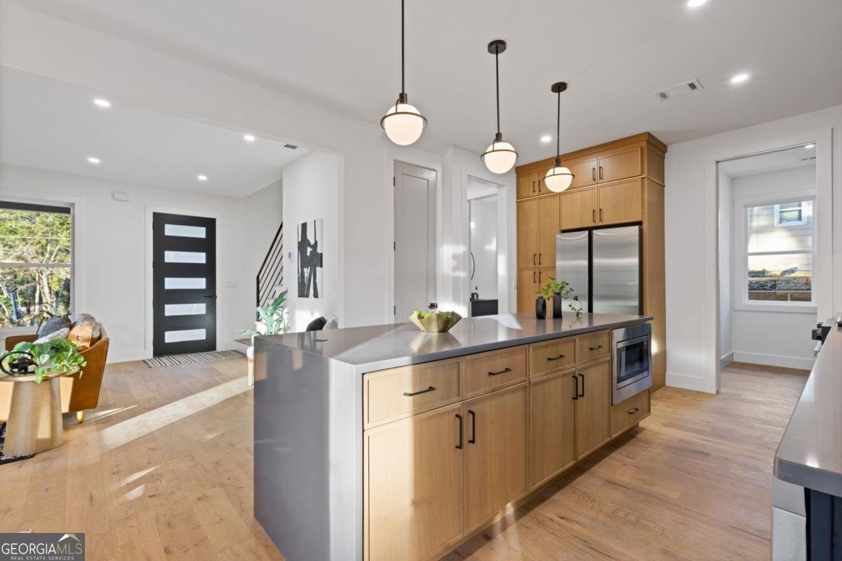 1346 BERNARD Street Atlanta - Photo 10