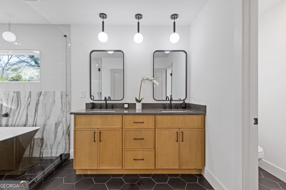 1346 BERNARD Street Atlanta - Photo 21