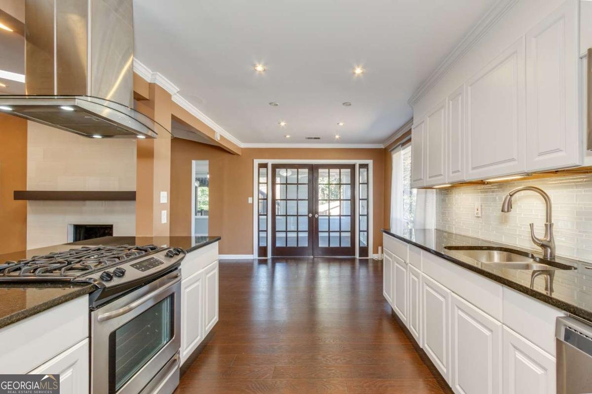 1050 Terramont Drive Roswell - Photo 24