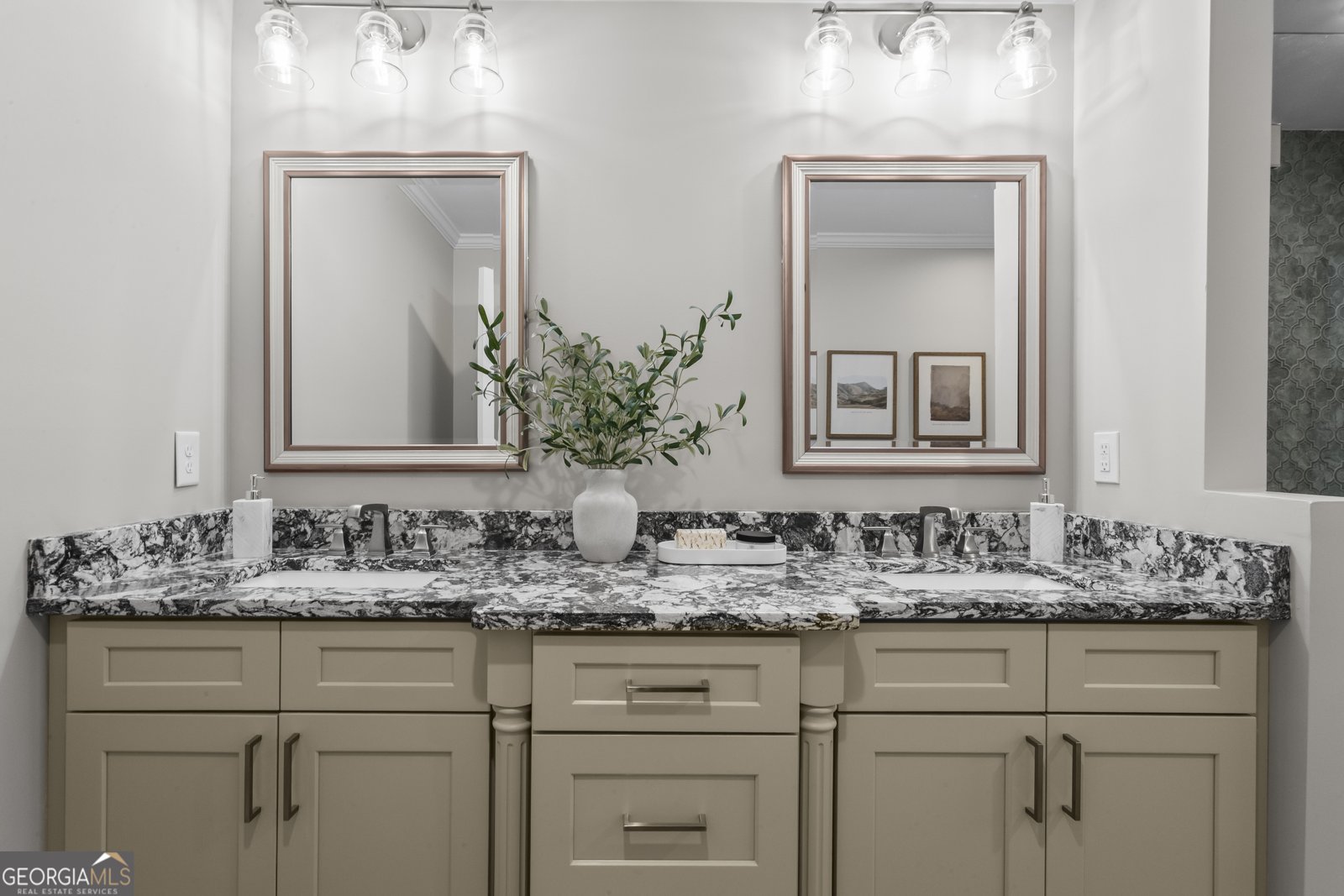 1106 Aurora Court Dunwoody - Photo 18