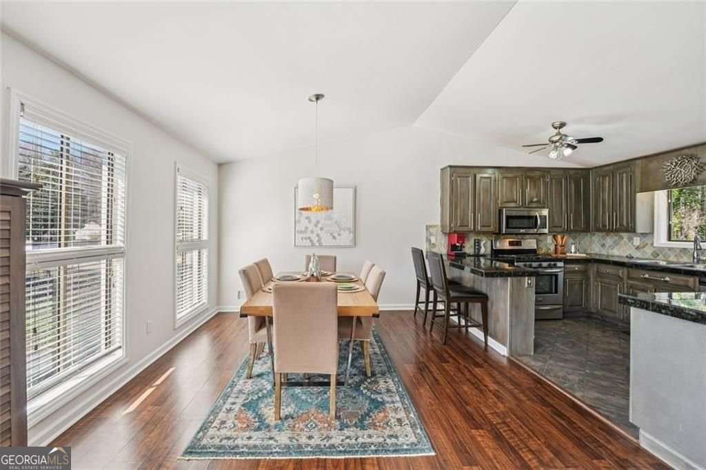 407 Hobo Lane Woodstock - Photo 11