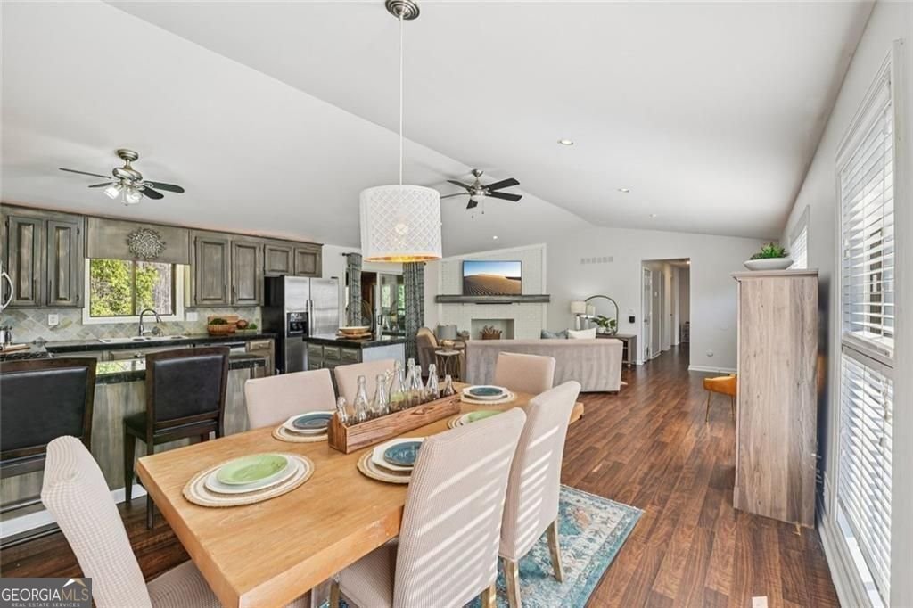 407 Hobo Lane Woodstock - Photo 13