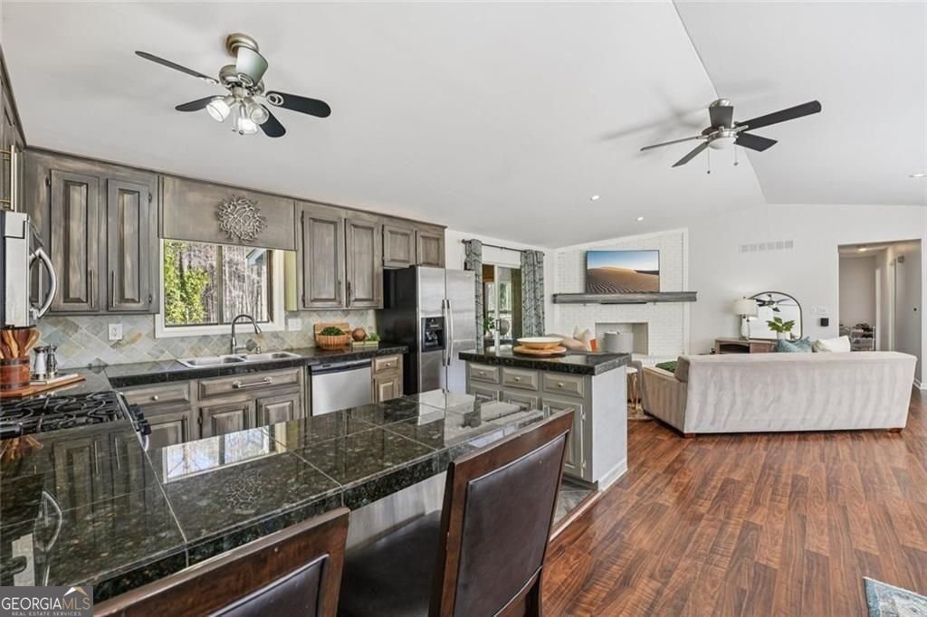 407 Hobo Lane Woodstock - Photo 14