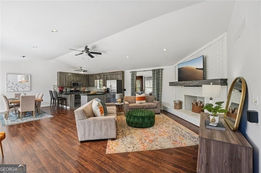 407 Hobo Lane Woodstock - Photo 6