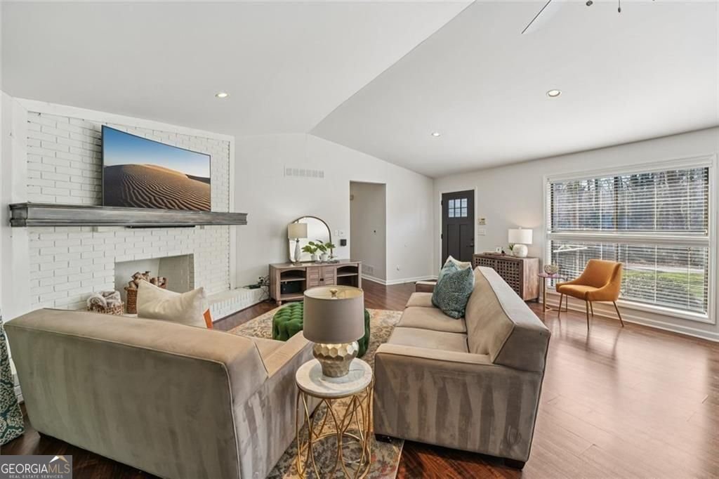 407 Hobo Lane Woodstock - Photo 9