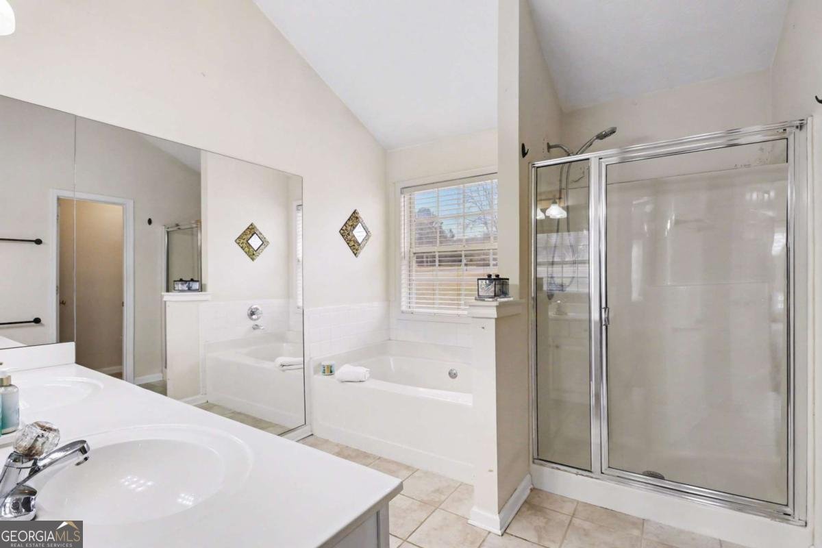 7215 Valley Landing Court Cumming - Photo 9