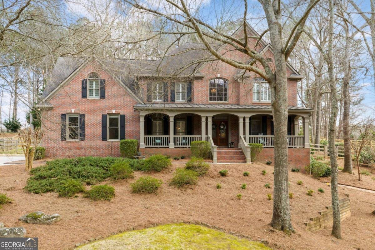 105 Grand Avenue Suwanee - Photo 1