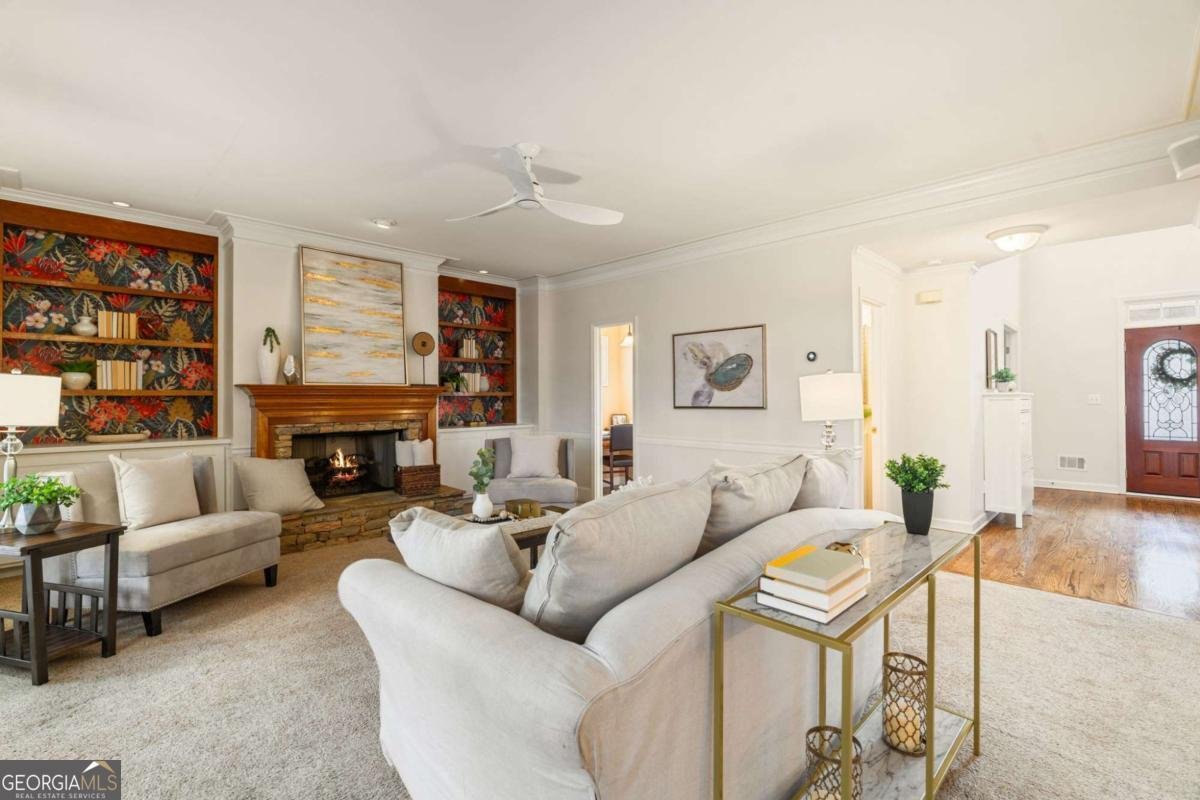 105 Grand Avenue Suwanee - Photo 8