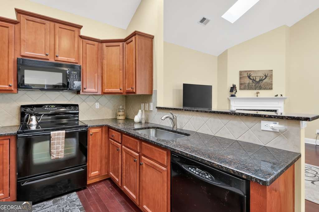 327 Acuba View Woodstock - Photo 10