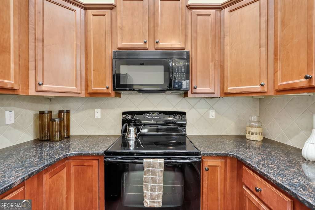 327 Acuba View Woodstock - Photo 9