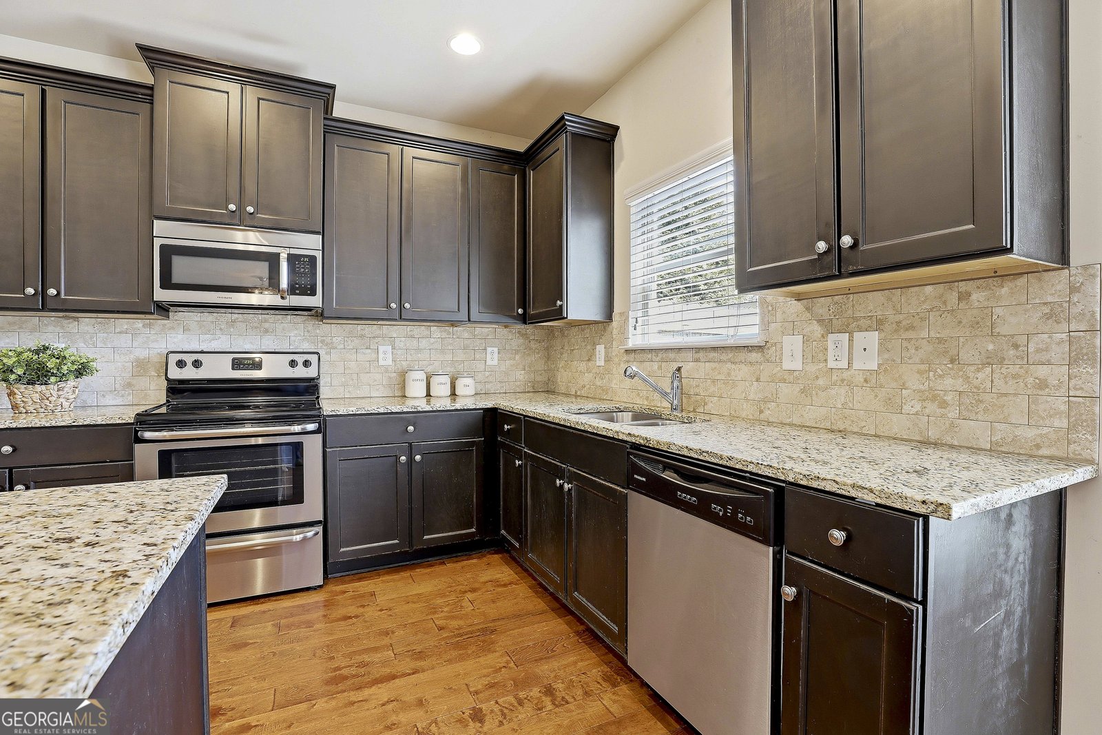 852 Capital Court Jonesboro - Photo 13