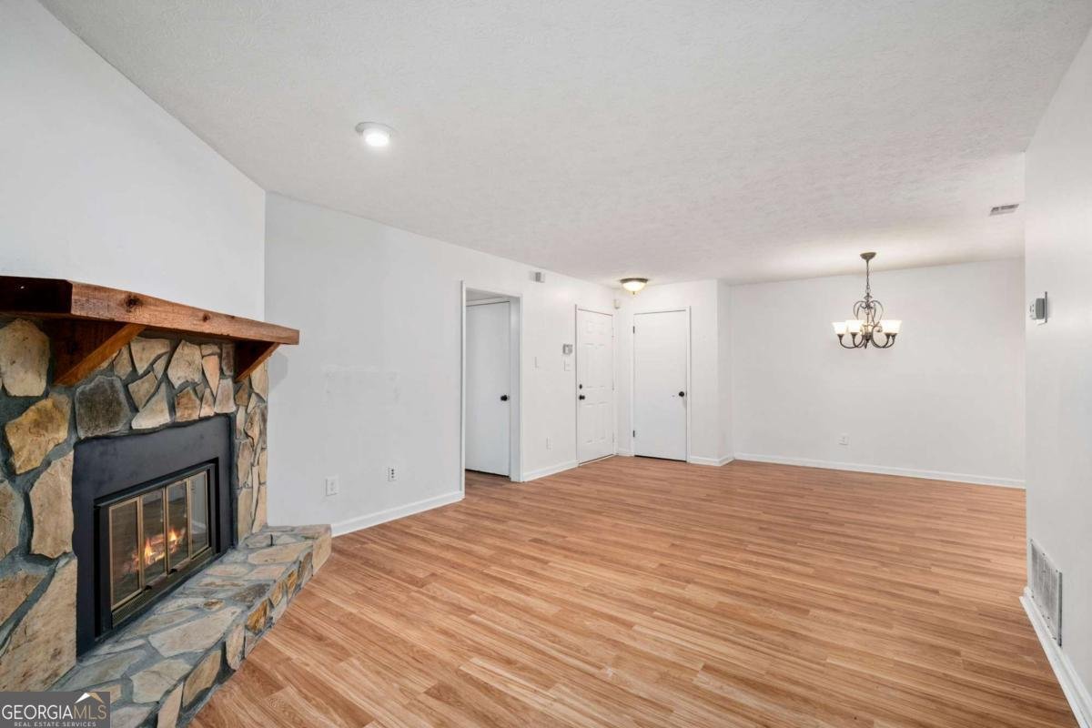 4013 Lake Pointe Circle Roswell - Photo 6