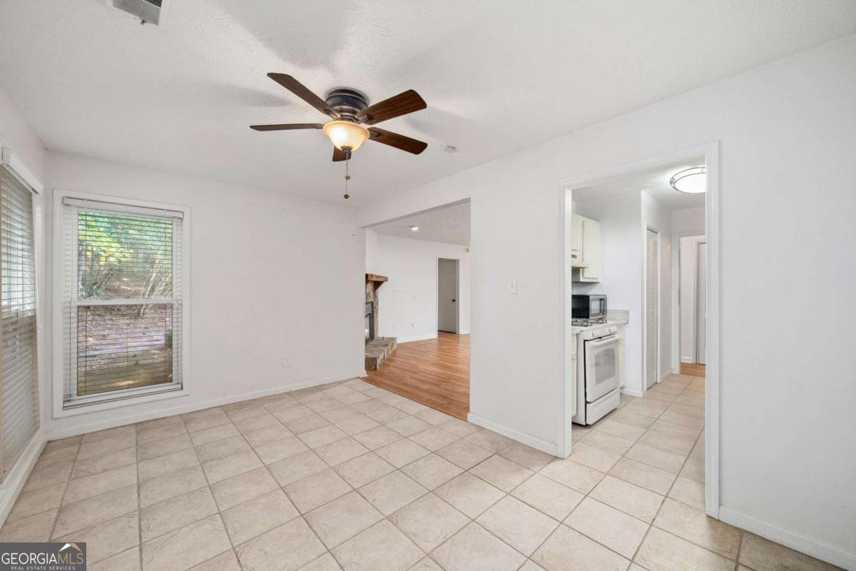 4013 Lake Pointe Circle Roswell - Photo 9